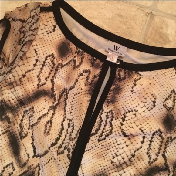 Python Print Blouse Size Small - Picture 3 of 5